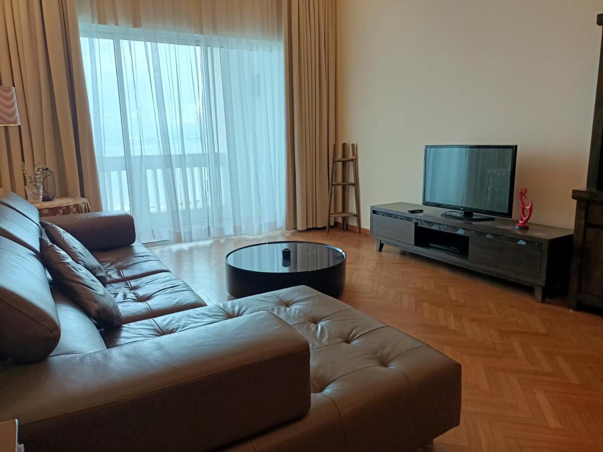 Straits Quay Marina Suites Penang By Aurorahomes Bagan Jermal Esterno foto