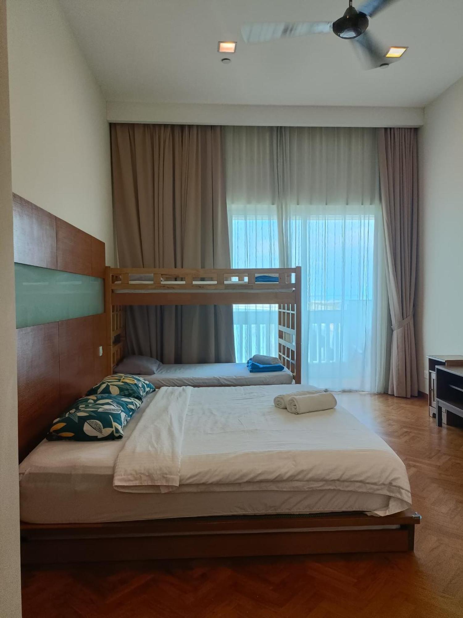 Straits Quay Marina Suites Penang By Aurorahomes Bagan Jermal Esterno foto