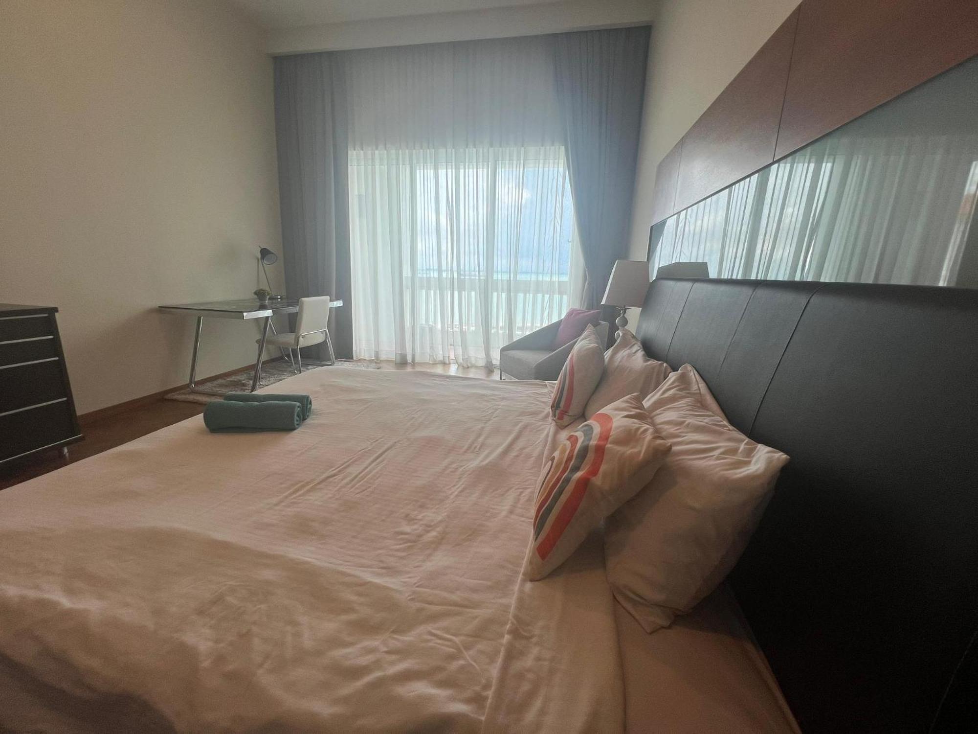Straits Quay Marina Suites Penang By Aurorahomes Bagan Jermal Esterno foto